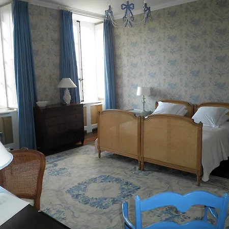 Bed & Breakfast Chateau De La Marronniere 4*