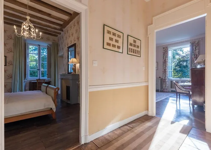 Chateau De La Marronniere