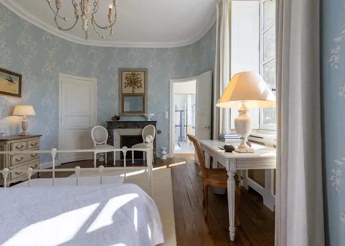 Chateau De La Marronniere فندق مبيت وإفطار 3*