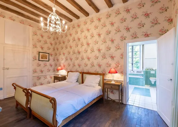 Chateau De La Marronniere فندق مبيت وإفطار