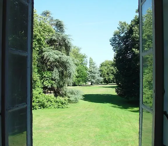 فندق مبيت وإفطار Chateau De La Marronniere 3*